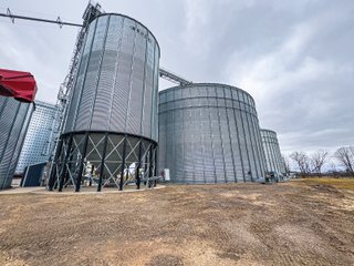 Property photo 6 - SEALED BID - 818,000 BU. GRAIN SYSTEM AND 12,600 SQ. FT. SHOP OFFERED IN 2 TRACTS IN CLARK COUNTY, WISCONSIN