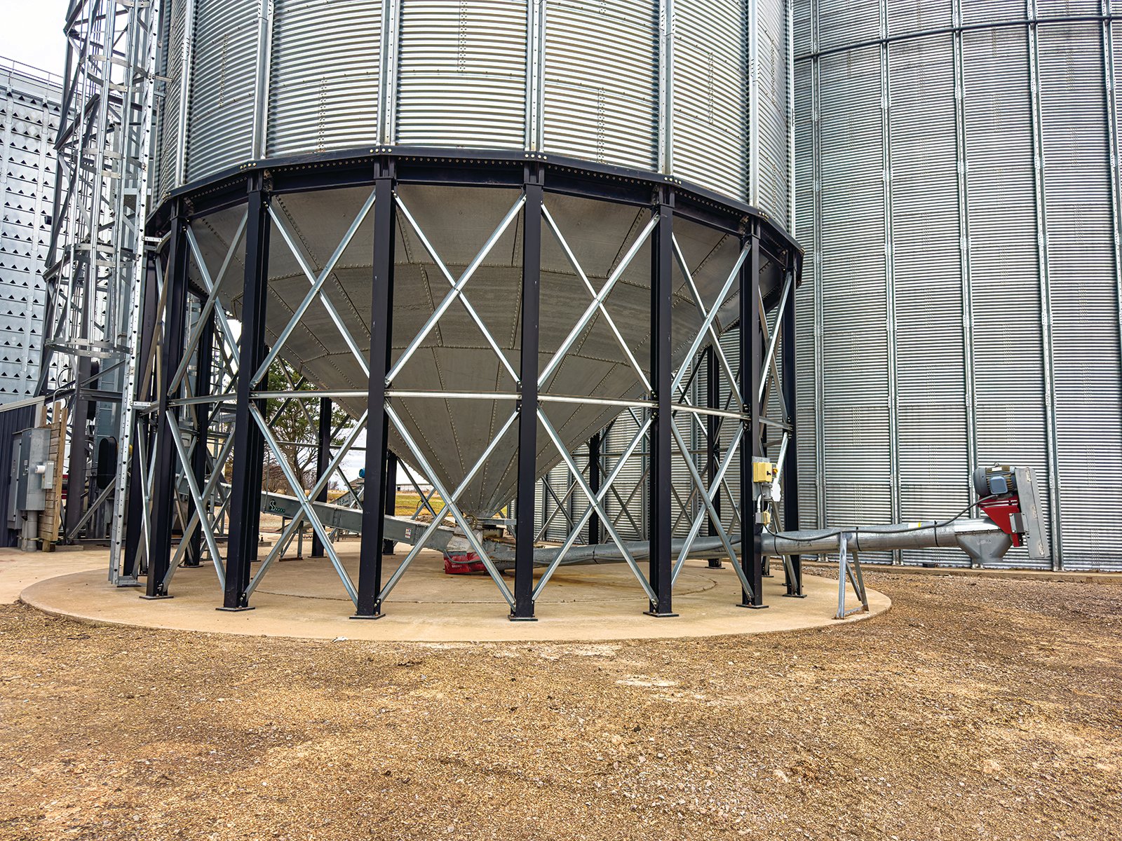 Property photo 19 - SEALED BID - 818,000 BU. GRAIN SYSTEM AND 12,600 SQ. FT. SHOP OFFERED IN 2 TRACTS IN CLARK COUNTY, WISCONSIN
