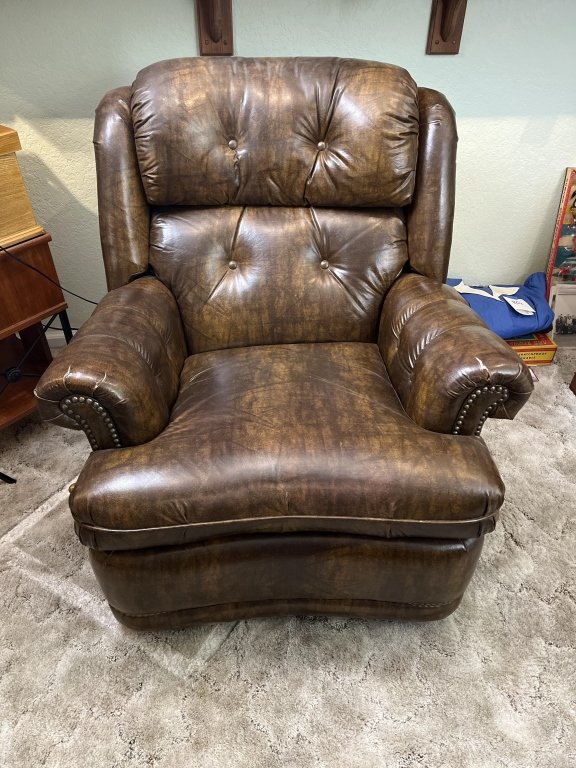Property photo 320 - TIMED ONLINE ONLY PERSONAL PROPERTY AUCTION IN DEKALB COUNTY INDIANA