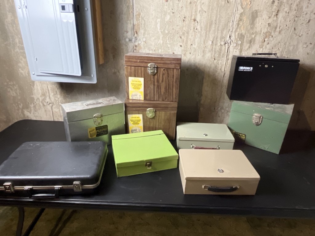 Property photo 548 - TIMED ONLINE ONLY PERSONAL PROPERTY AUCTION IN DEKALB COUNTY INDIANA