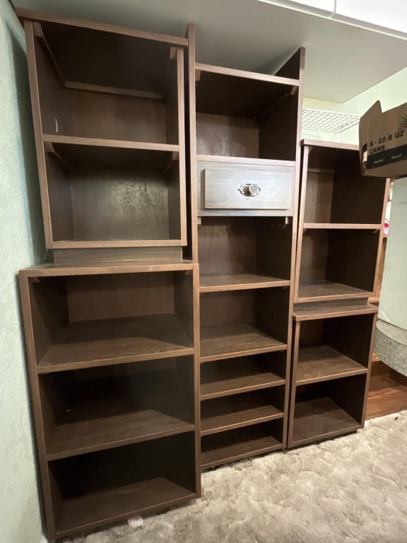 Property photo 570 - TIMED ONLINE ONLY PERSONAL PROPERTY AUCTION IN DEKALB COUNTY INDIANA