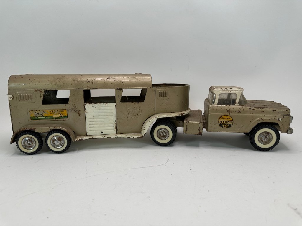 Property photo 13 - TIMED ONLINE ONLY PERSONAL PROPERTY AUCTION IN ALLEN COUNTY INDIANA