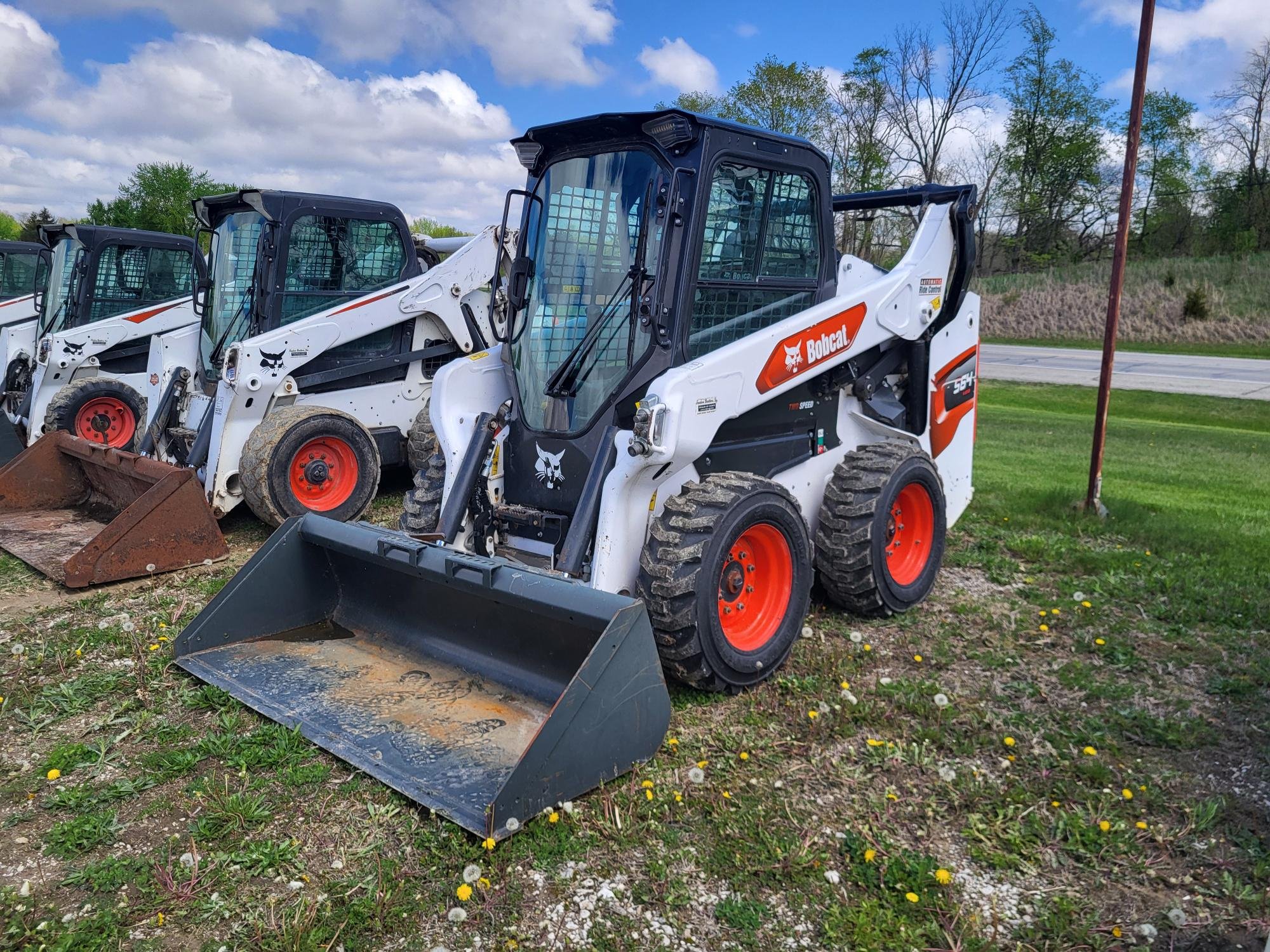 Property photo 4 - FARM EQUIPMENT AUCTION IN NOBLE COUNTY, INDIANA