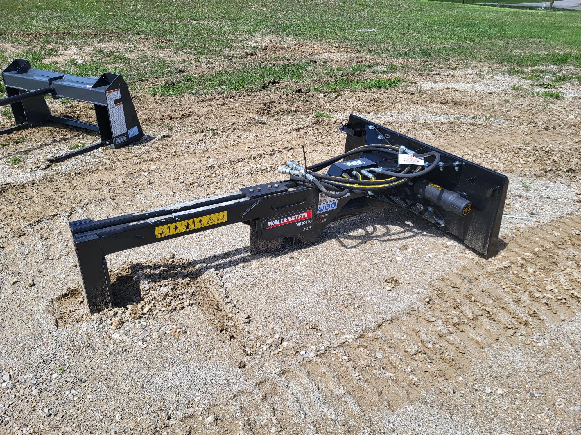 Property photo 8 - FARM EQUIPMENT AUCTION IN NOBLE COUNTY, INDIANA