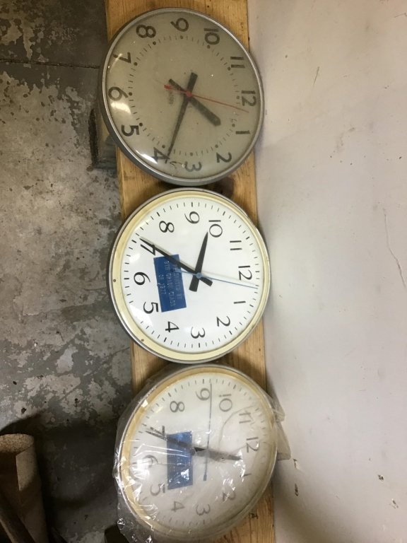 Property photo 70 - TIMED ONLINE ONLY PERSONAL PROPERTY AUCTION IN ALLEN COUNTY, INDIANA