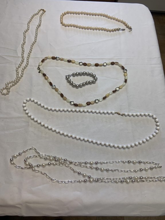 Property photo 34 - TIMED ONLINE ONLY PERSONAL PROPERTY AUCTION IN ALLEN COUNTY, INDIANA