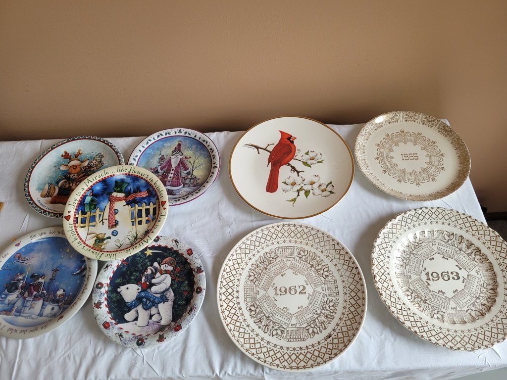 Property photo 194 - TIMED ONLINE ONLY PERSONAL PROPERTY AUCTION IN ALLEN COUNTY, INDIANA