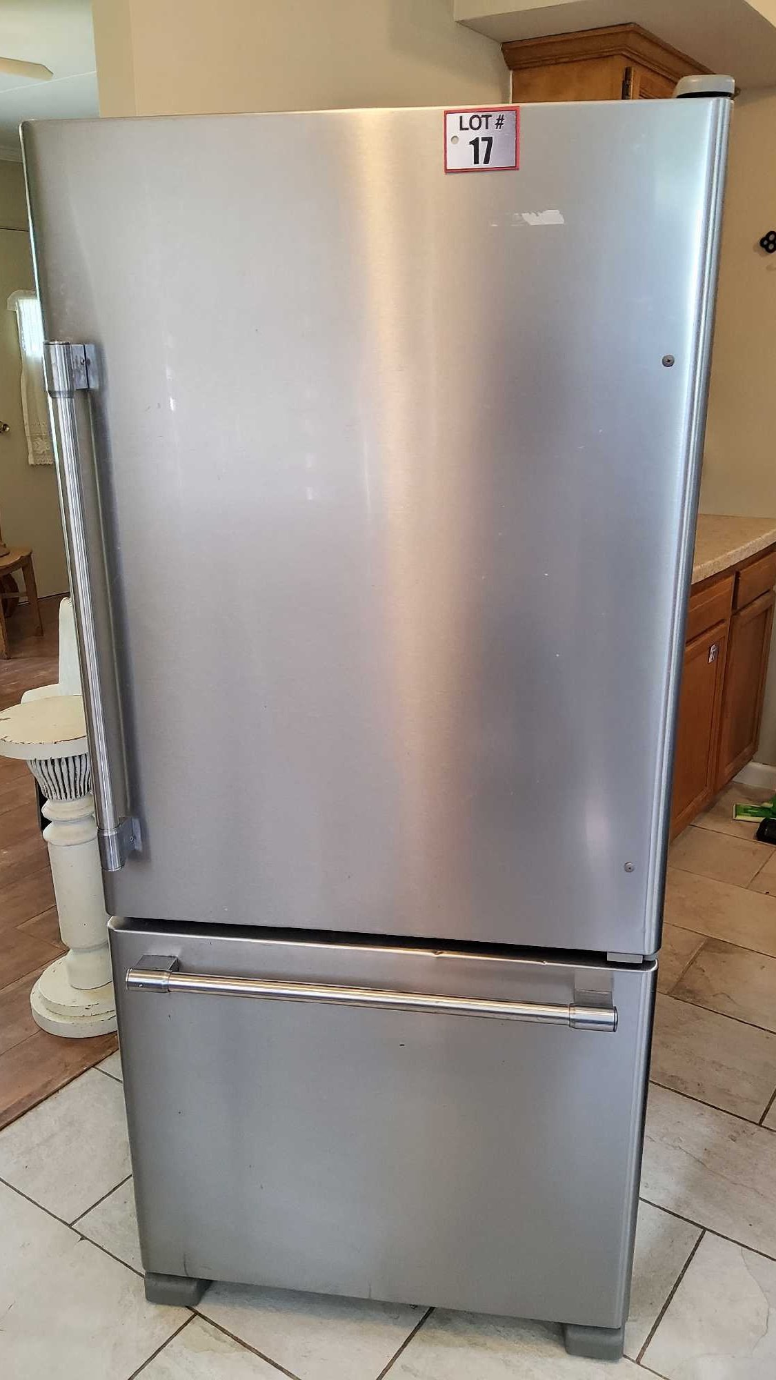 Property photo 37 - TIMED ONLINE ONLY PERSONAL PROPERTY AUCTION IN WABASH COUNTY, INDIANA