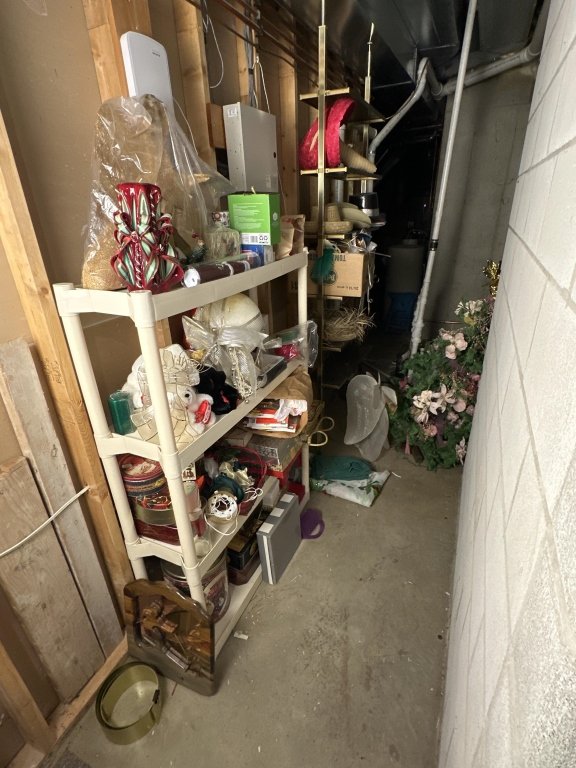 Property photo 268 - TIMED ONLINE ONLY PERSONAL PROPERTY AUCTION IN ALLEN COUNTY, INDIANA
