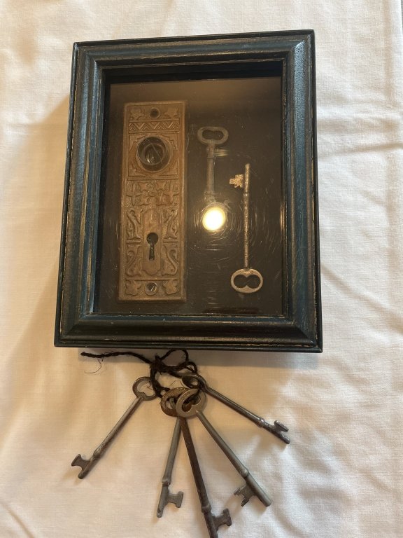 Property photo 246 - TIMED ONLINE ONLY PERSONAL PROPERTY AUCTION IN ALLEN COUNTY INDIANA