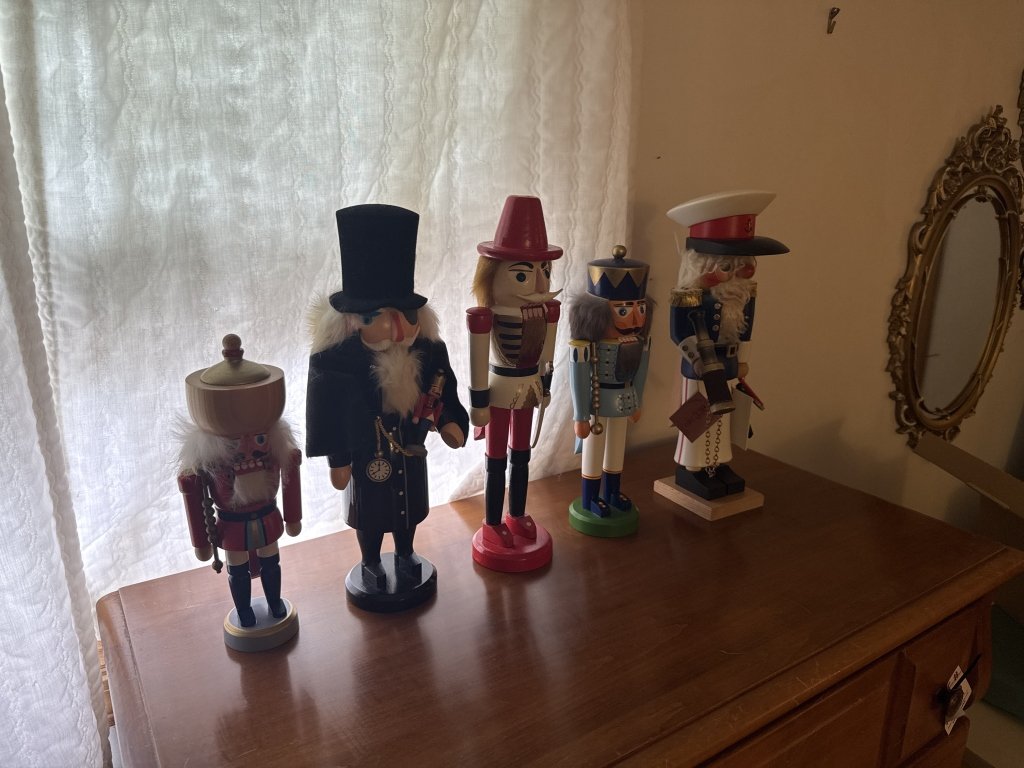Property photo 53 - TIMED ONLINE ONLY PERSONAL PROPERTY AUCTION IN ALLEN COUNTY INDIANA