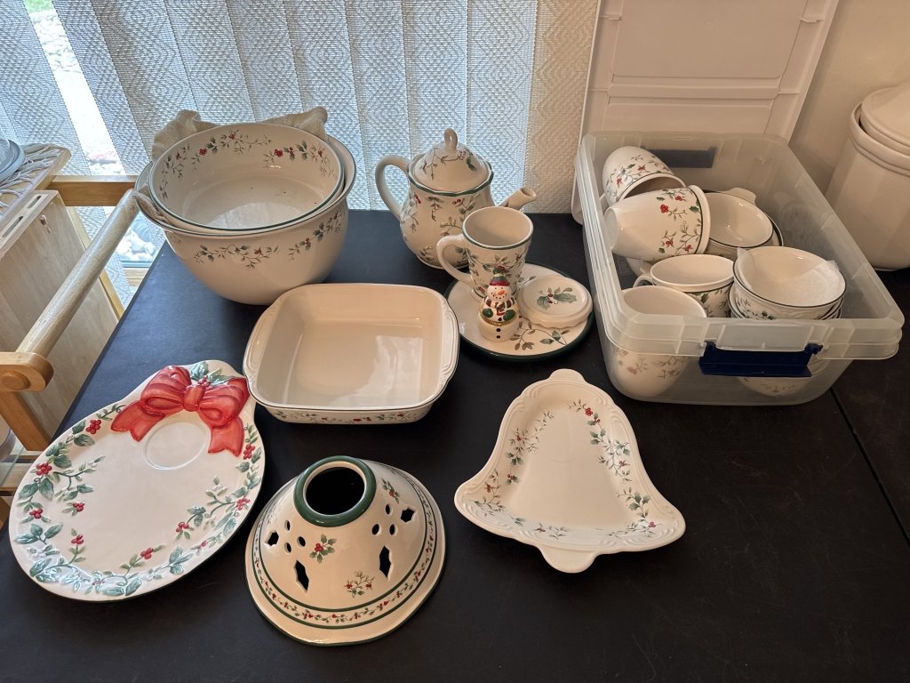 Property photo 137 - TIMED ONLINE ONLY PERSONAL PROPERTY AUCTION IN ALLEN COUNTY INDIANA