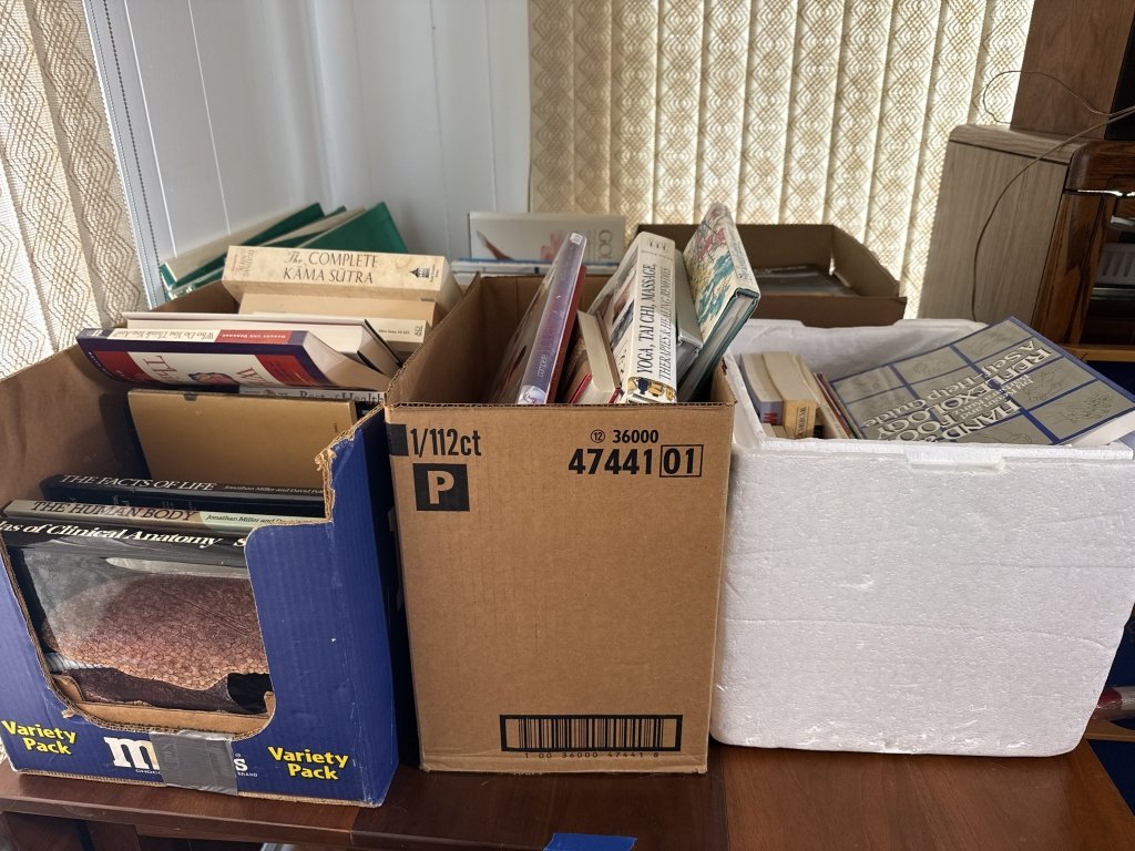 Property photo 218 - TIMED ONLINE ONLY PERSONAL PROPERTY AUCTION IN ALLEN COUNTY INDIANA