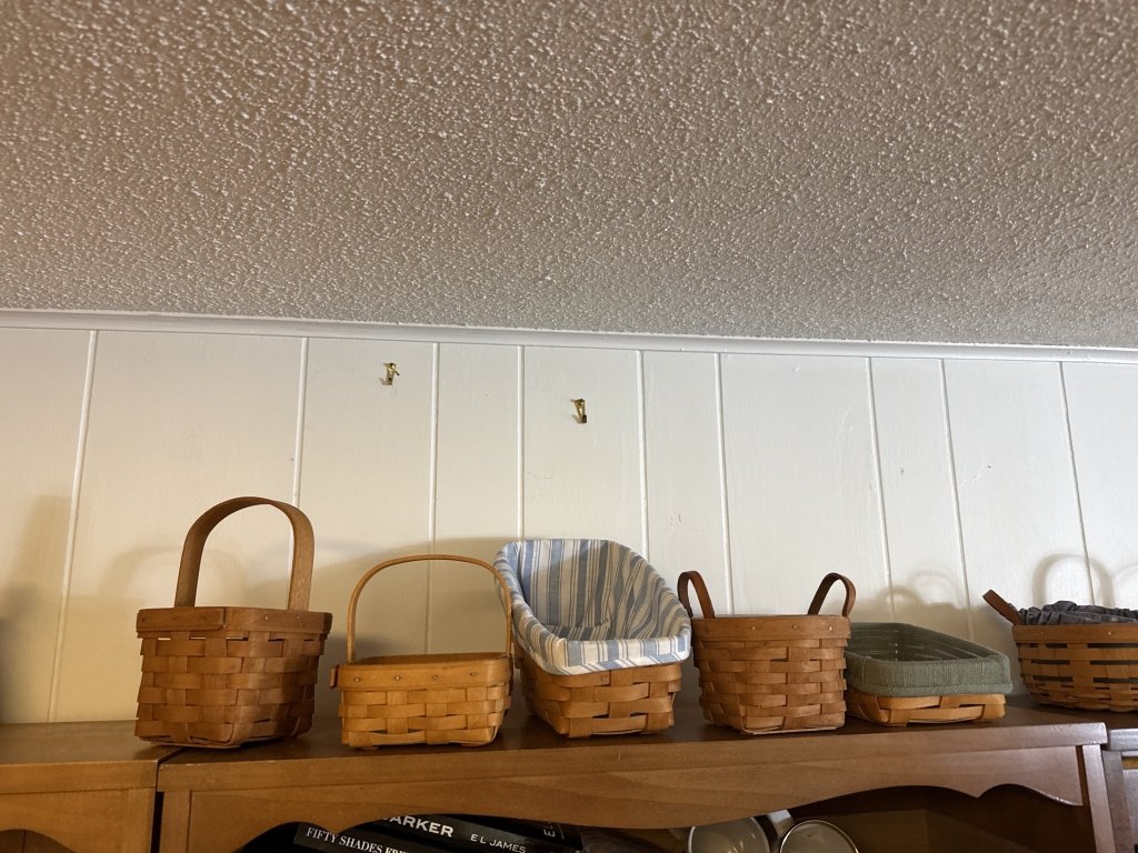 Property photo 262 - TIMED ONLINE ONLY PERSONAL PROPERTY AUCTION IN ALLEN COUNTY INDIANA