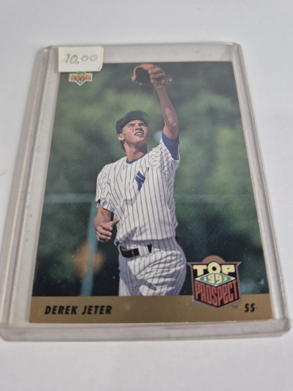 Property photo 39 - TIMED ONLINE ONLY SPORTS CARDS AUCTION IN ALLEN COUNTY INDIANA