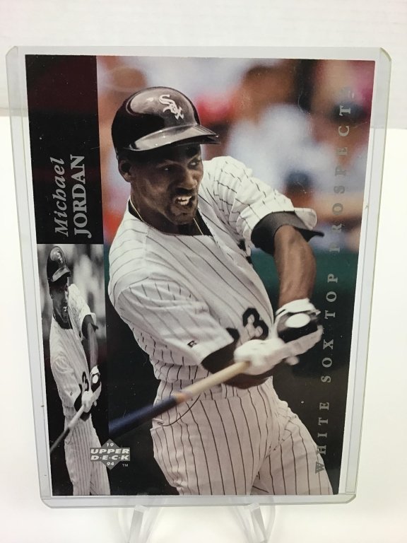 Property photo 334 - TIMED ONLINE ONLY SPORTS CARDS AUCTION IN ALLEN COUNTY INDIANA