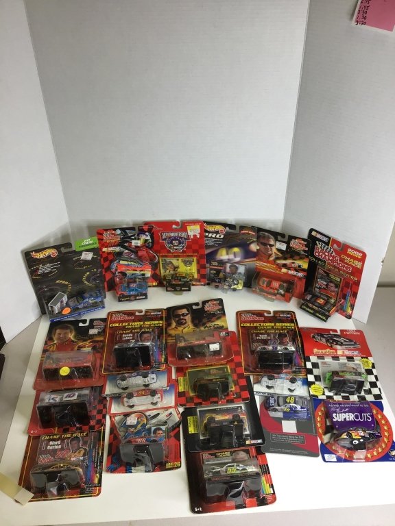 Property photo 505 - TIMED ONLINE ONLY SPORTS CARDS AUCTION IN ALLEN COUNTY INDIANA