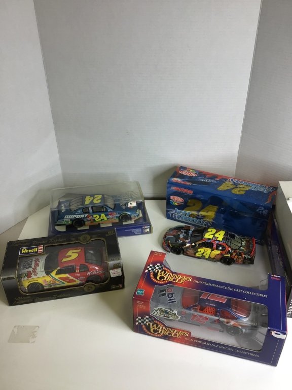 Property photo 509 - TIMED ONLINE ONLY SPORTS CARDS AUCTION IN ALLEN COUNTY INDIANA