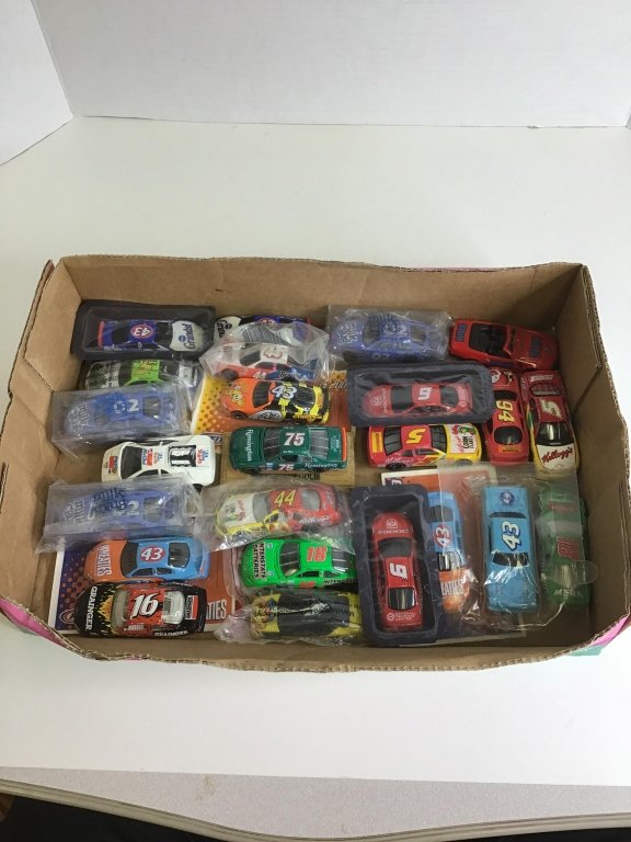 Property photo 527 - TIMED ONLINE ONLY SPORTS CARDS AUCTION IN ALLEN COUNTY INDIANA