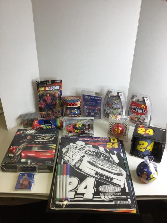 Property photo 546 - TIMED ONLINE ONLY SPORTS CARDS AUCTION IN ALLEN COUNTY INDIANA