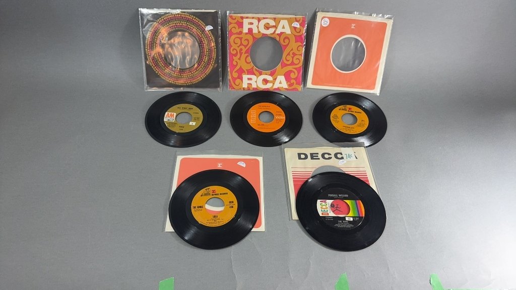 Property photo 11 - TIMED ONLINE ONLY MUSIC LEGENDS MEMORABILIA AUCTION IN ALLEN COUNTY INDIANA