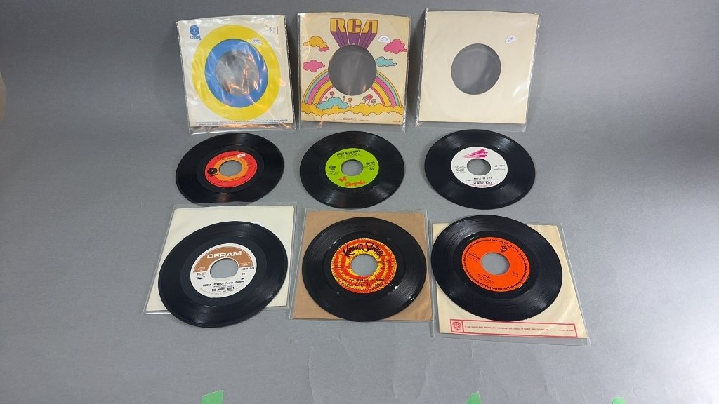 Property photo 12 - TIMED ONLINE ONLY MUSIC LEGENDS MEMORABILIA AUCTION IN ALLEN COUNTY INDIANA