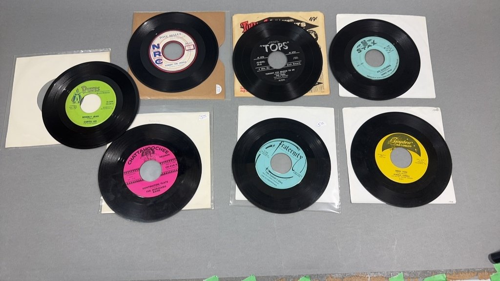 Property photo 28 - TIMED ONLINE ONLY MUSIC LEGENDS MEMORABILIA AUCTION IN ALLEN COUNTY INDIANA