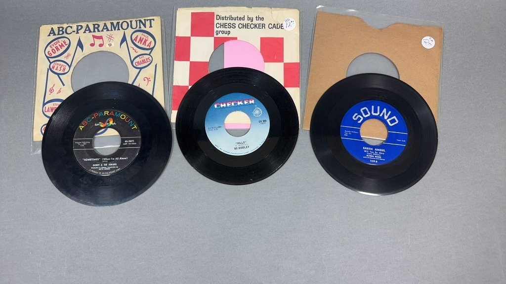 Property photo 33 - TIMED ONLINE ONLY MUSIC LEGENDS MEMORABILIA AUCTION IN ALLEN COUNTY INDIANA