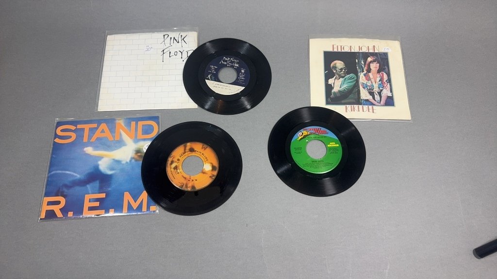 Property photo 45 - TIMED ONLINE ONLY MUSIC LEGENDS MEMORABILIA AUCTION IN ALLEN COUNTY INDIANA