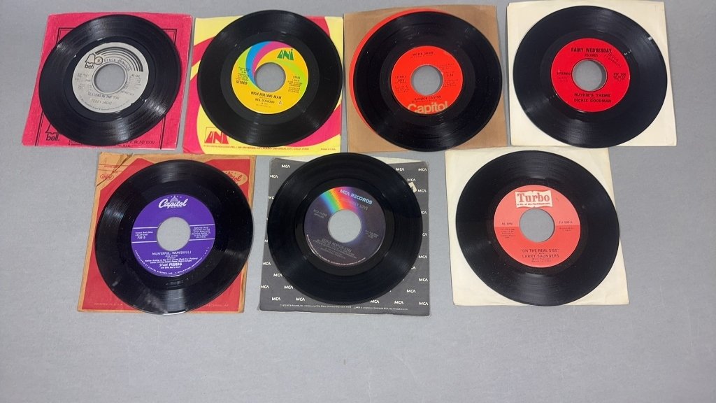 Property photo 56 - TIMED ONLINE ONLY MUSIC LEGENDS MEMORABILIA AUCTION IN ALLEN COUNTY INDIANA
