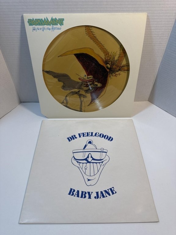 Property photo 102 - TIMED ONLINE ONLY MUSIC LEGENDS MEMORABILIA AUCTION IN ALLEN COUNTY INDIANA
