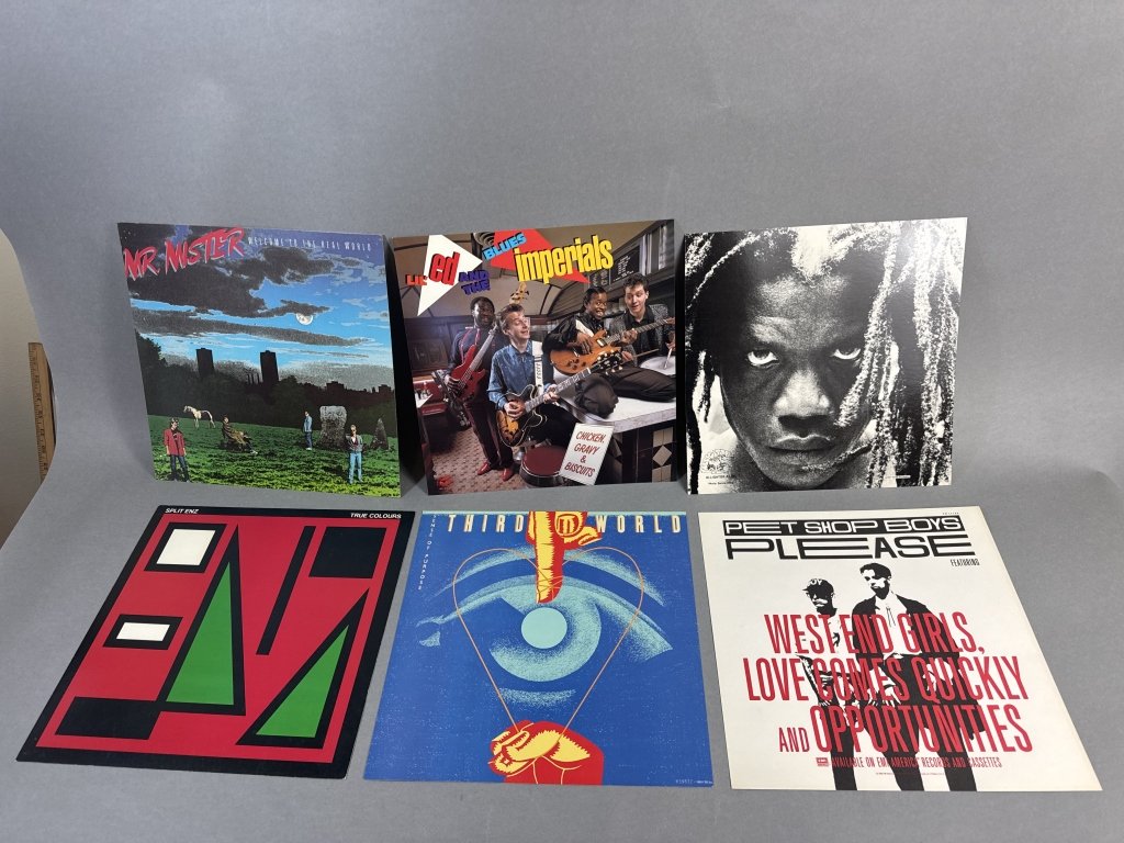 Property photo 159 - TIMED ONLINE ONLY MUSIC LEGENDS MEMORABILIA AUCTION IN ALLEN COUNTY INDIANA