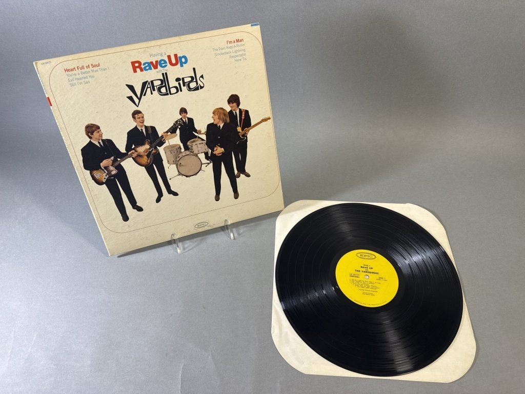 Property photo 188 - TIMED ONLINE ONLY MUSIC LEGENDS MEMORABILIA AUCTION IN ALLEN COUNTY INDIANA