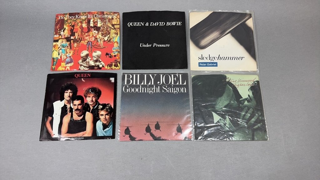 Property photo 208 - TIMED ONLINE ONLY MUSIC LEGENDS MEMORABILIA AUCTION IN ALLEN COUNTY INDIANA
