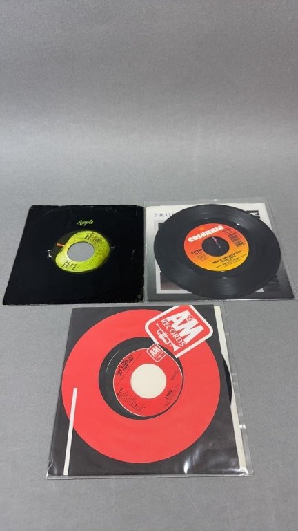 Property photo 212 - TIMED ONLINE ONLY MUSIC LEGENDS MEMORABILIA AUCTION IN ALLEN COUNTY INDIANA
