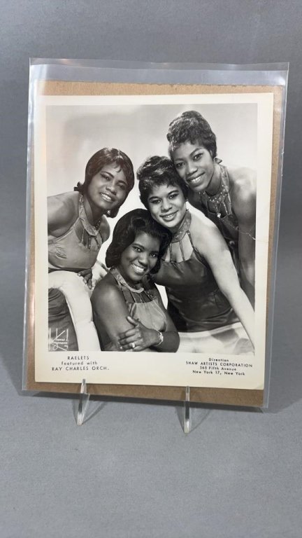 Property photo 213 - TIMED ONLINE ONLY MUSIC LEGENDS MEMORABILIA AUCTION IN ALLEN COUNTY INDIANA