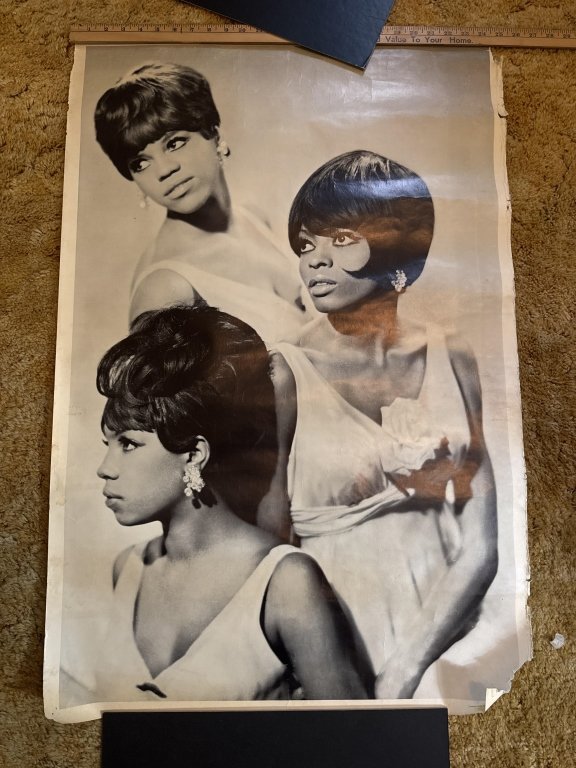Property photo 219 - TIMED ONLINE ONLY MUSIC LEGENDS MEMORABILIA AUCTION IN ALLEN COUNTY INDIANA