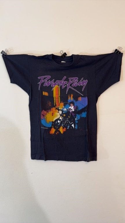 Property photo 233 - TIMED ONLINE ONLY MUSIC LEGENDS MEMORABILIA AUCTION IN ALLEN COUNTY INDIANA