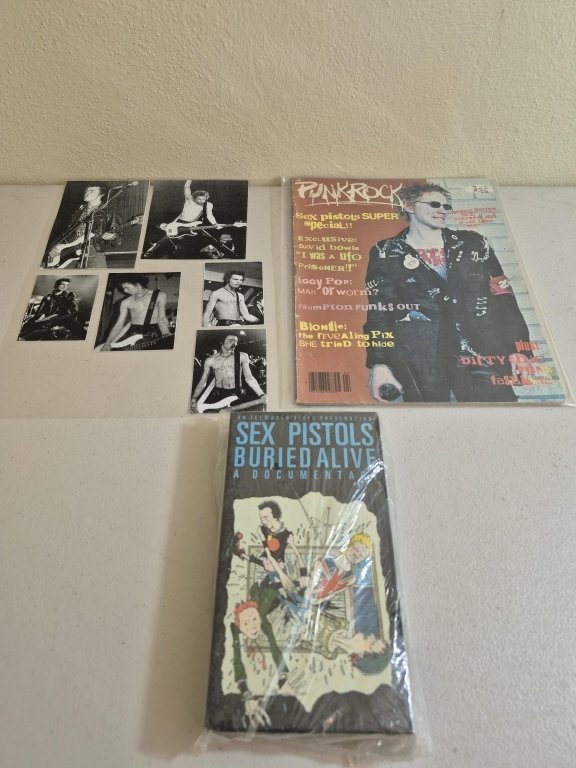 Property photo 320 - TIMED ONLINE ONLY MUSIC LEGENDS MEMORABILIA AUCTION IN ALLEN COUNTY INDIANA