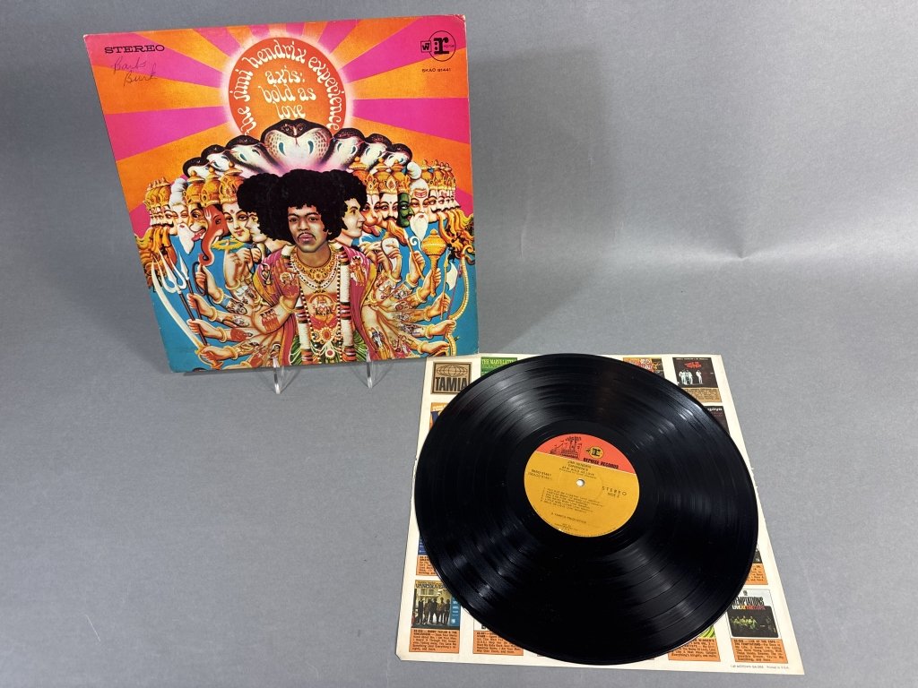 Property photo 375 - TIMED ONLINE ONLY MUSIC LEGENDS MEMORABILIA AUCTION IN ALLEN COUNTY INDIANA