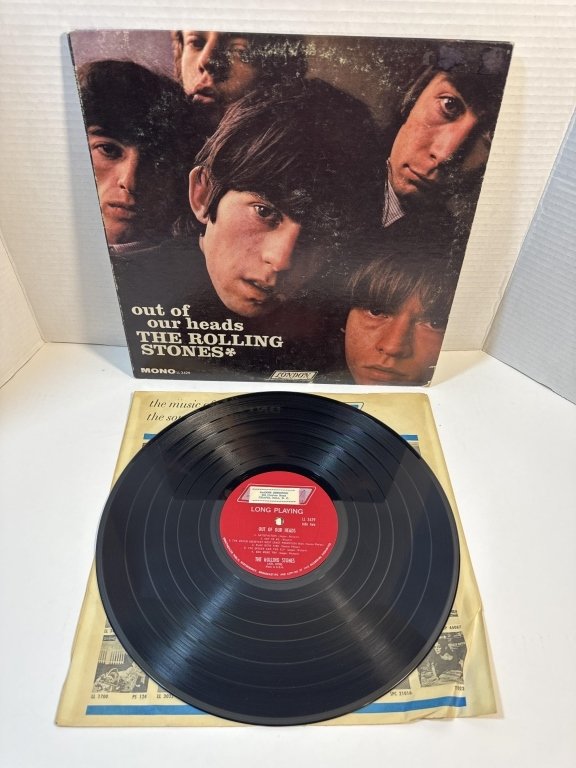 Property photo 390 - TIMED ONLINE ONLY MUSIC LEGENDS MEMORABILIA AUCTION IN ALLEN COUNTY INDIANA