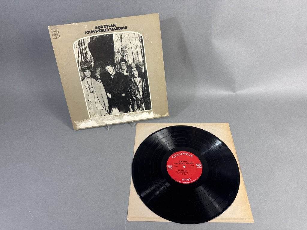 Property photo 395 - TIMED ONLINE ONLY MUSIC LEGENDS MEMORABILIA AUCTION IN ALLEN COUNTY INDIANA