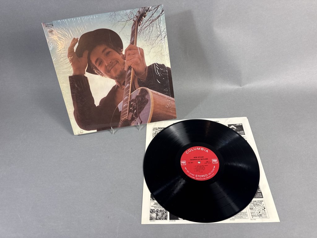 Property photo 396 - TIMED ONLINE ONLY MUSIC LEGENDS MEMORABILIA AUCTION IN ALLEN COUNTY INDIANA