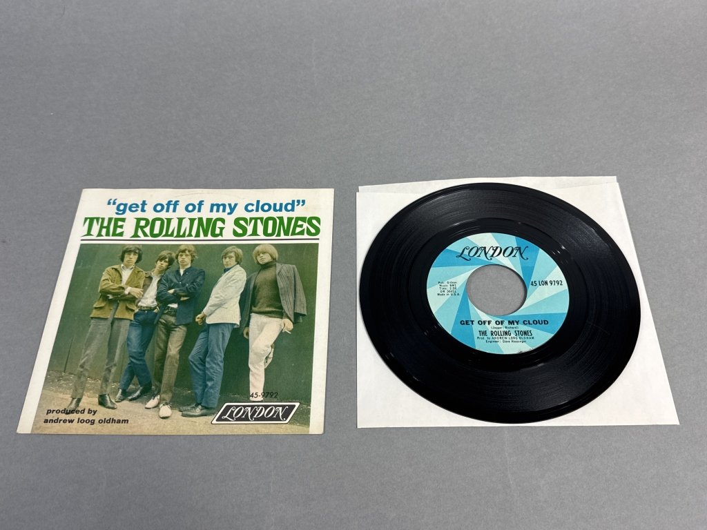 Property photo 421 - TIMED ONLINE ONLY MUSIC LEGENDS MEMORABILIA AUCTION IN ALLEN COUNTY INDIANA