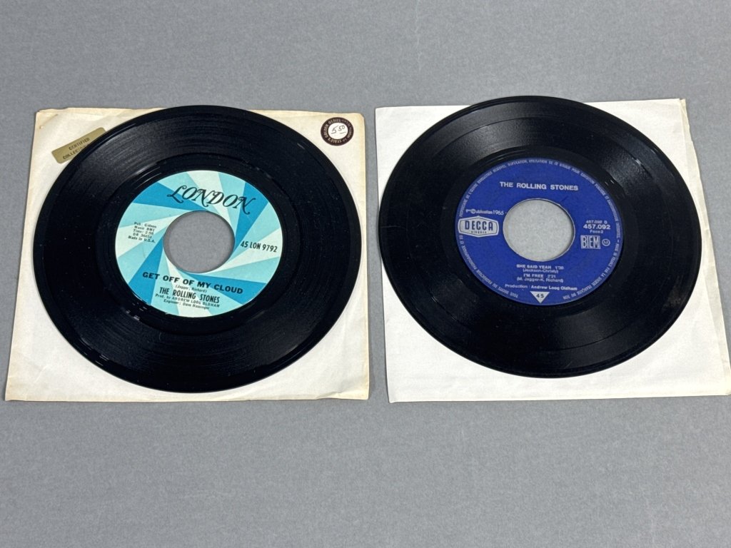 Property photo 436 - TIMED ONLINE ONLY MUSIC LEGENDS MEMORABILIA AUCTION IN ALLEN COUNTY INDIANA