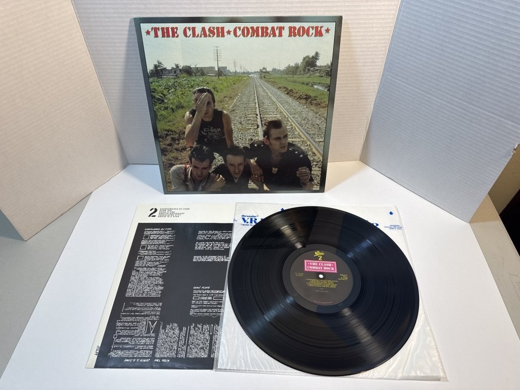 Property photo 462 - TIMED ONLINE ONLY MUSIC LEGENDS MEMORABILIA AUCTION IN ALLEN COUNTY INDIANA