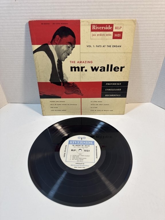 Property photo 492 - TIMED ONLINE ONLY MUSIC LEGENDS MEMORABILIA AUCTION IN ALLEN COUNTY INDIANA