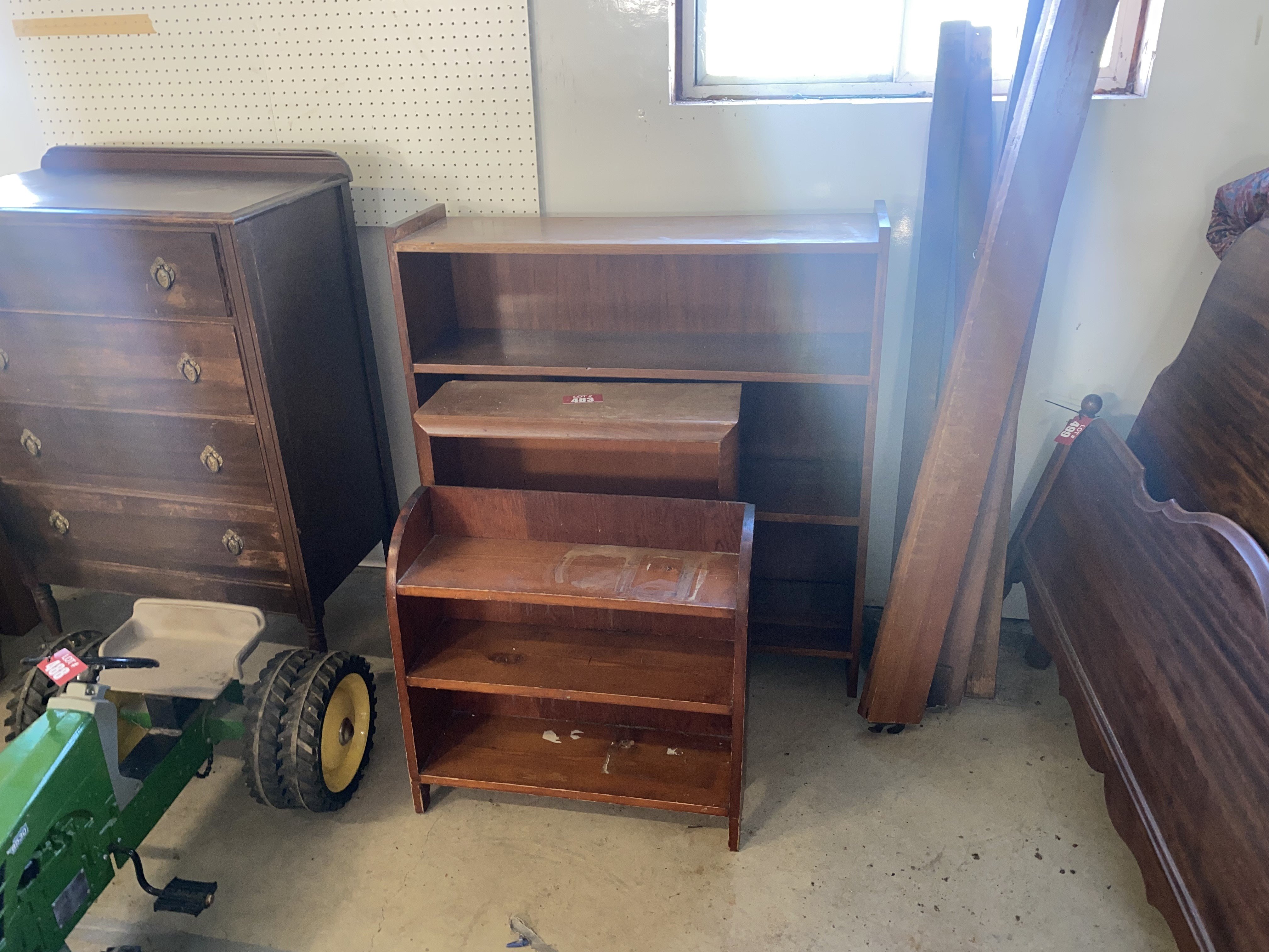 Property photo 106 - TIMED ONLINE ONLY PERSONAL PROPERTY AUCTION IN LAGRANGE COUNTY, INDIANA