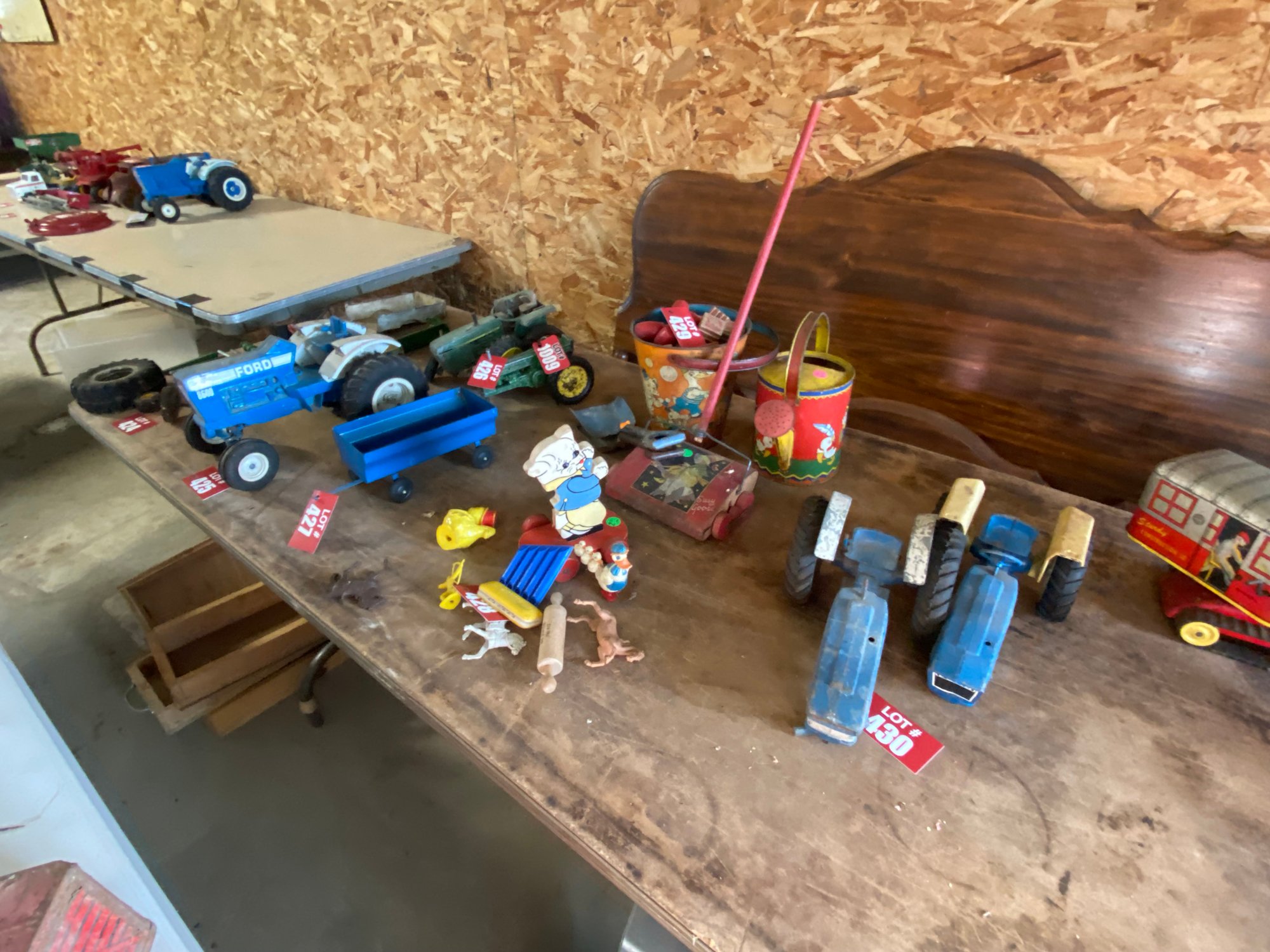 Property photo 49 - TIMED ONLINE ONLY PERSONAL PROPERTY AUCTION IN LAGRANGE COUNTY, INDIANA