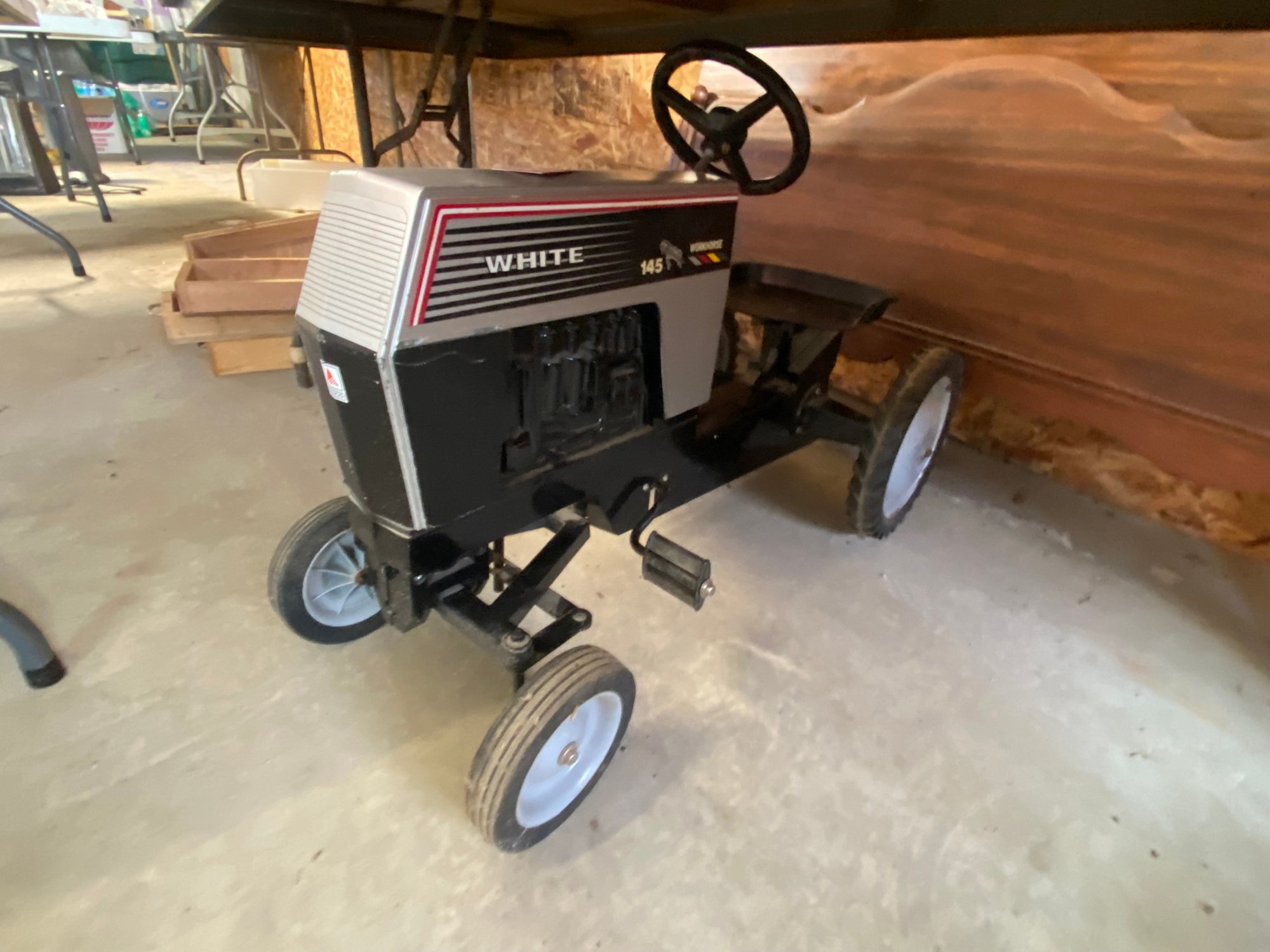 Property photo 50 - TIMED ONLINE ONLY PERSONAL PROPERTY AUCTION IN LAGRANGE COUNTY, INDIANA